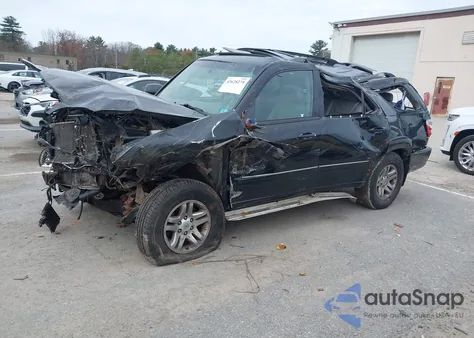 2004 Toyota Sequoia Limited V8 from USA, damaged, VIN 5TDBT48A24S228699
